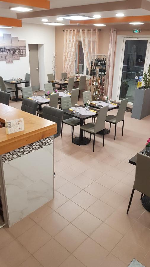 Auberge De La Licorne Eu Livron-sur-Drome Ngoại thất bức ảnh
